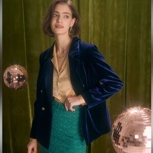 Navy Lapel Double Breasted Velvet Blazer